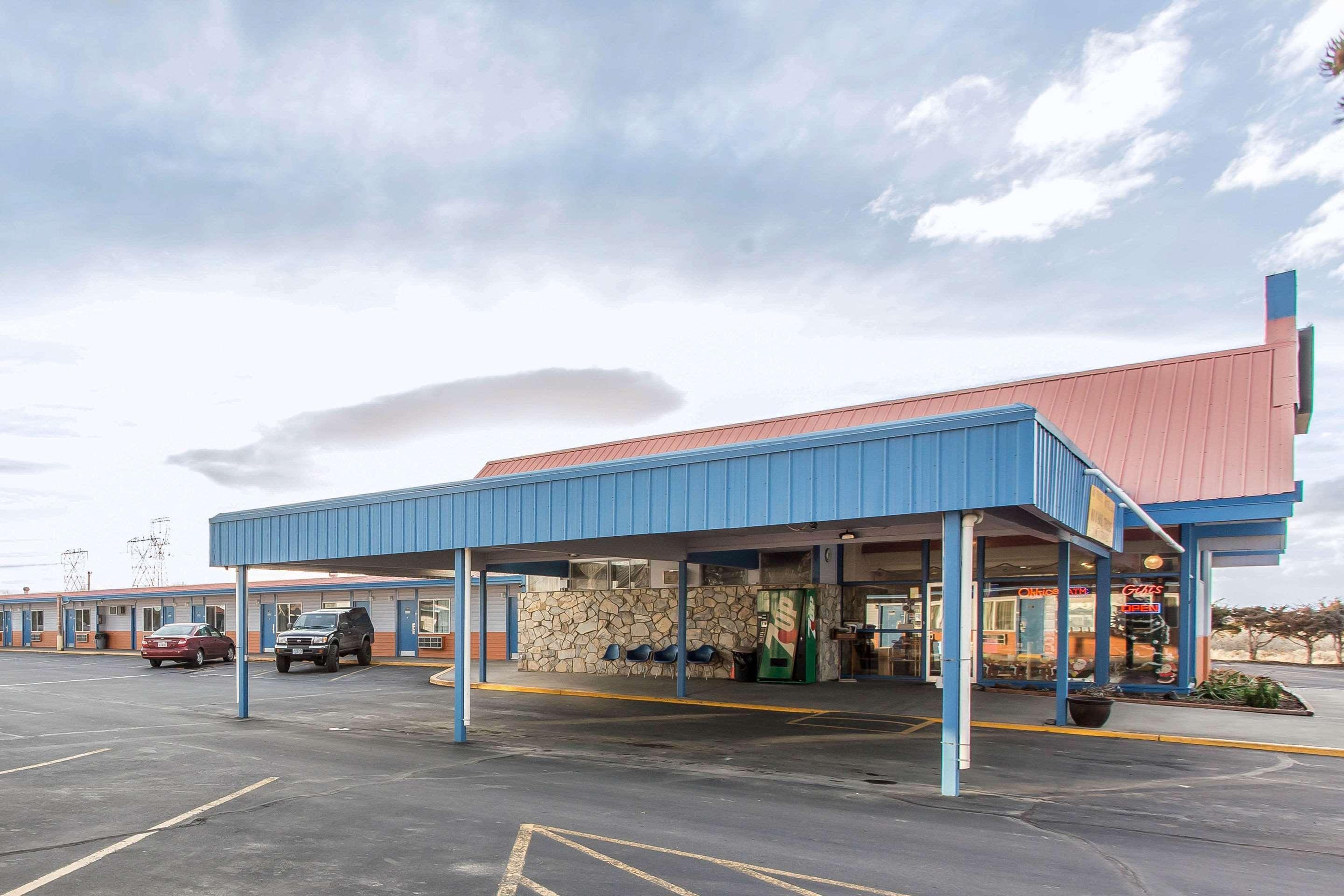 Rodeway Inn Boardman - Hermiston Bagian luar foto